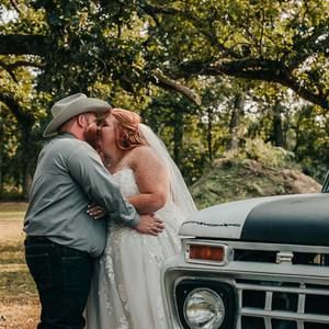 Meet your Posher, Sheyana